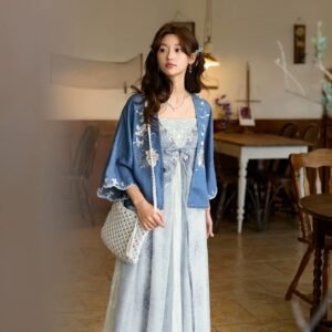 (Pre-Order)[Moonlight Window] Modern Lyocell Hanfu Set