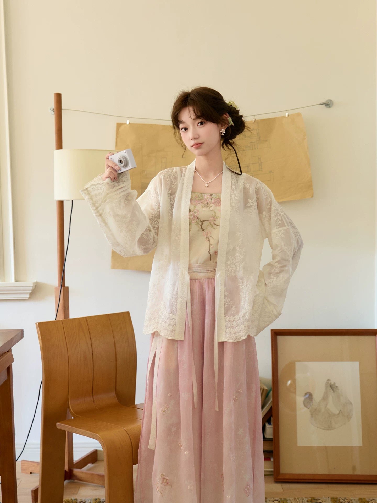 Xinghuayue Duijin Hanfu Set—Embroidered Jacket & Gradient Song Pants - Image 2